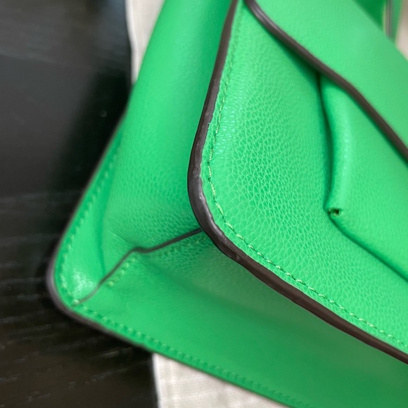 Kate Spade double strap crossbody purse & Kate Spade card holder - Picture 3 of 16